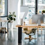 Aranżacja nowoczesnego biura: jeden krok do sukcesu